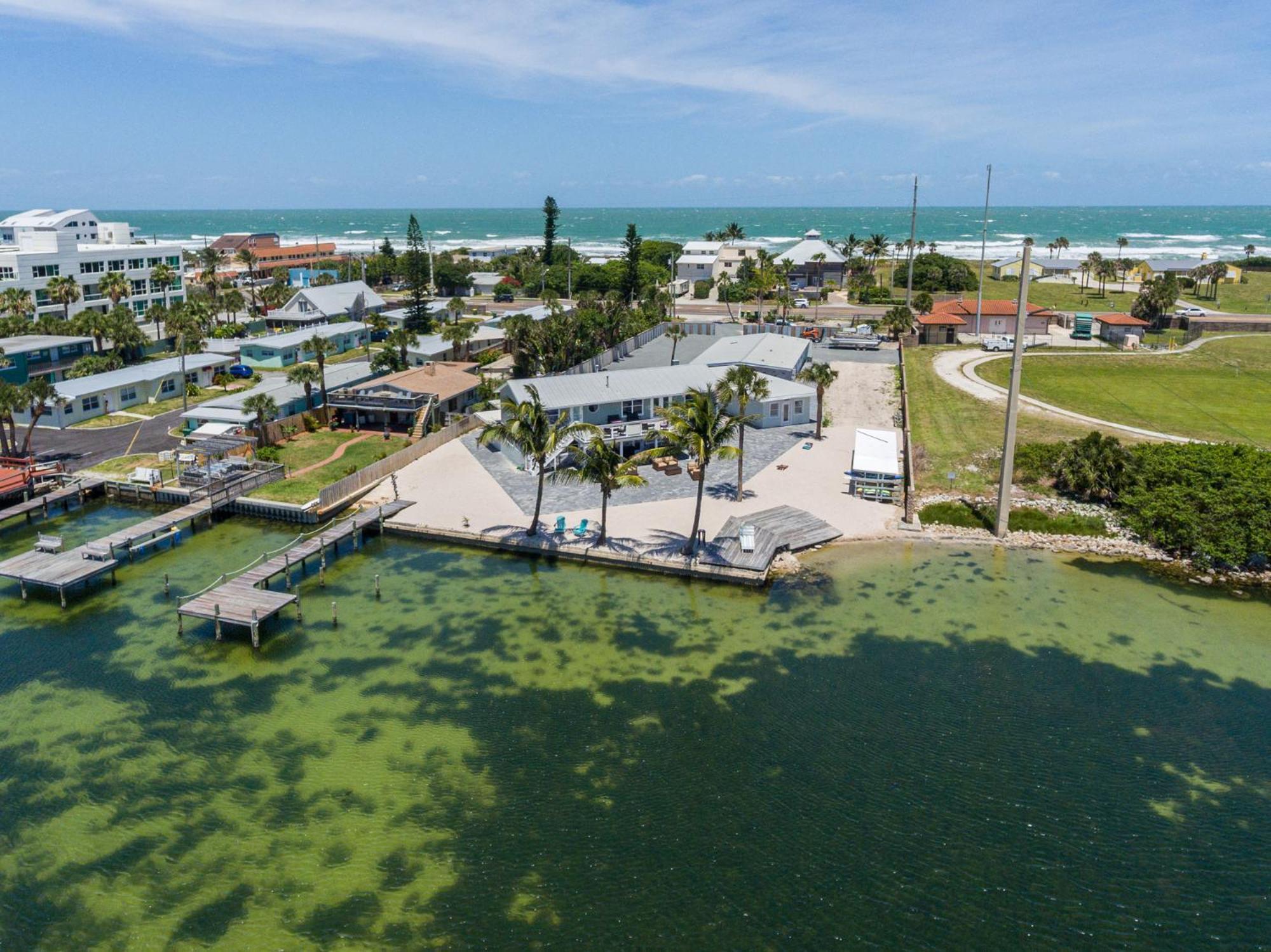 Banana River Resort Cocoa Beach Esterno foto